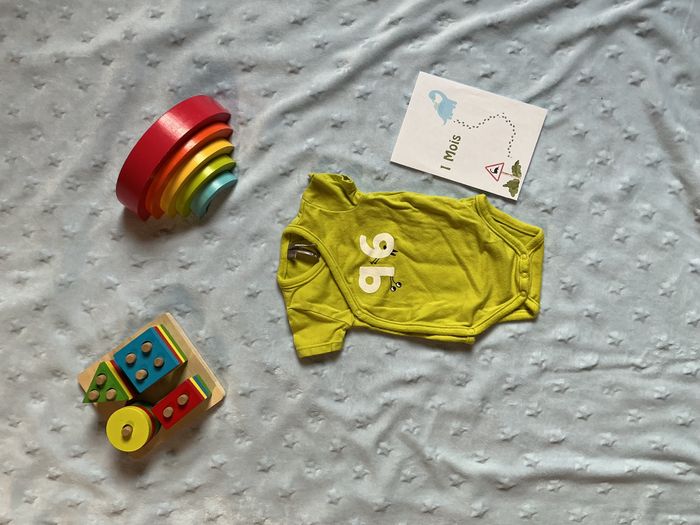 body manches courtes vert fluo ouverture devant 1 mois orchestra