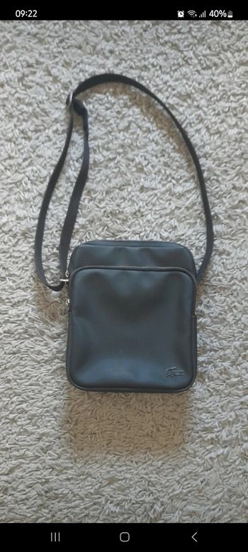 Sacoche Lacoste en toile piquée 