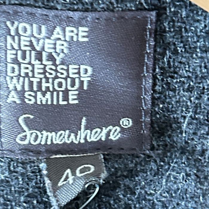 Manteau avec capuche gris