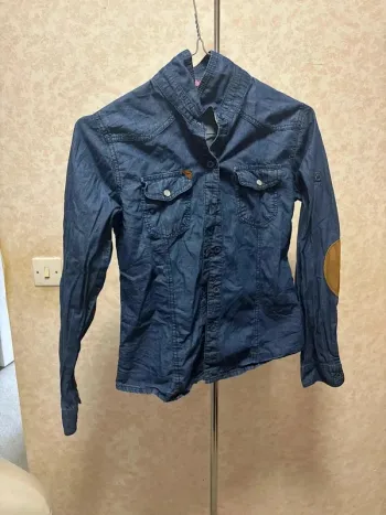 Veste en jeans taille 14ans marque gsg