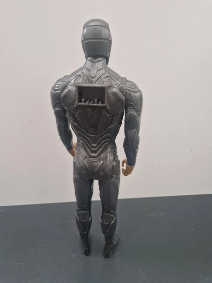 Figurine hasbro Iron man noir - photo numéro 5