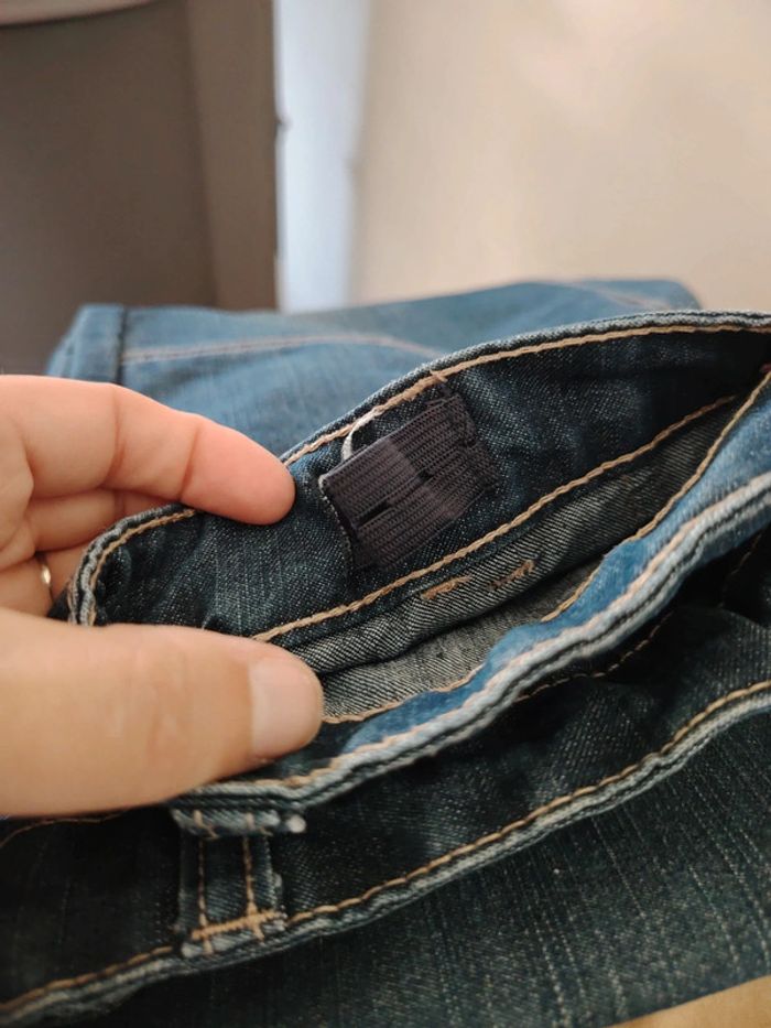 Jeans pattes d'éléphant - photo numéro 6