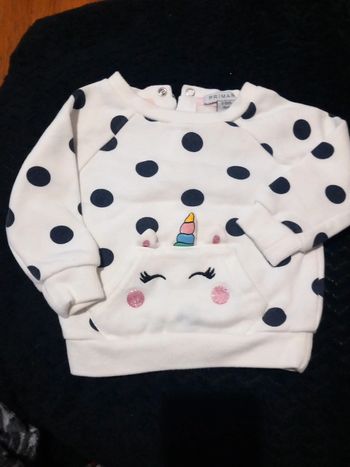 Pull licorne taille 6/9mois 74cm primark