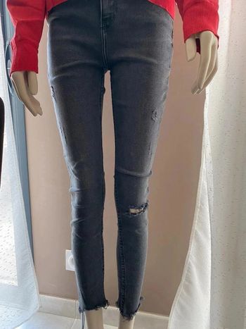 Joli jean taille haute zara t36