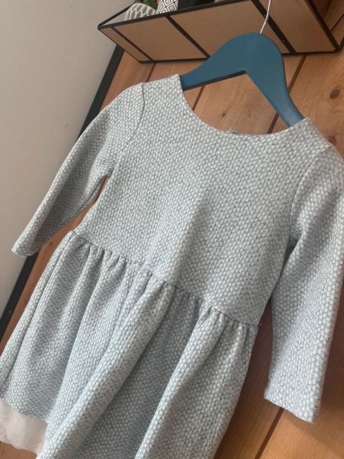 Robe 2/3 ans - photo numéro 3