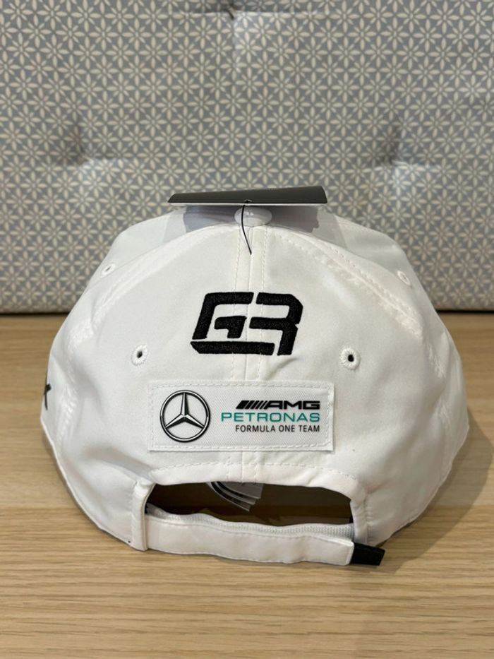 Casquette Blanche Unie "AMG Petronas" - photo numéro 4