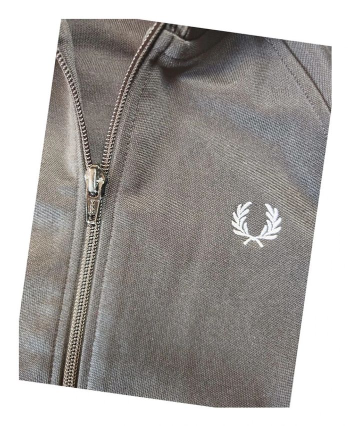 Veste Femme Fred Perry Taille XS - photo numéro 2