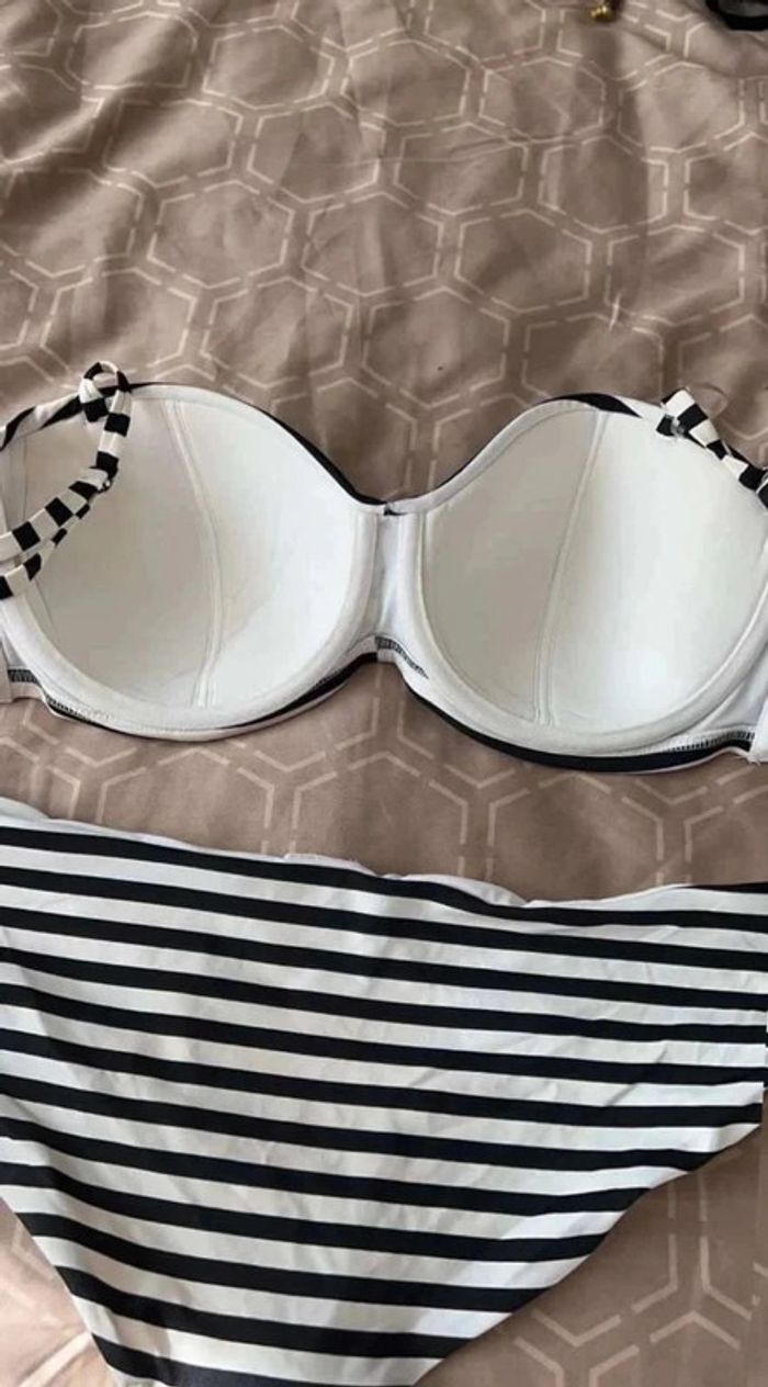 Maillot de bain - photo numéro 3