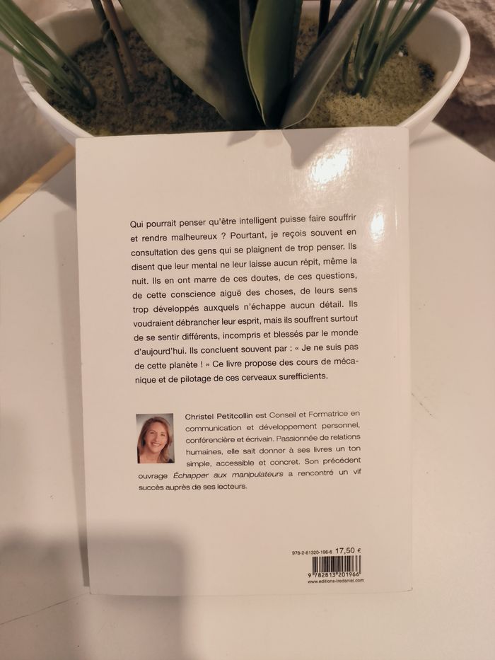livre Je Pense Trop - Comment Canaliser Ce Mental Envahissant - Petitcollin tbe - photo numéro 2