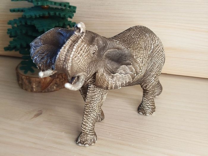 Schleich éléphant d'Afrique Figurine Animal de la savane