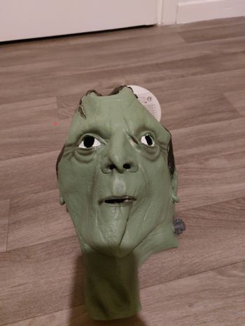 Masque frankestain neuf