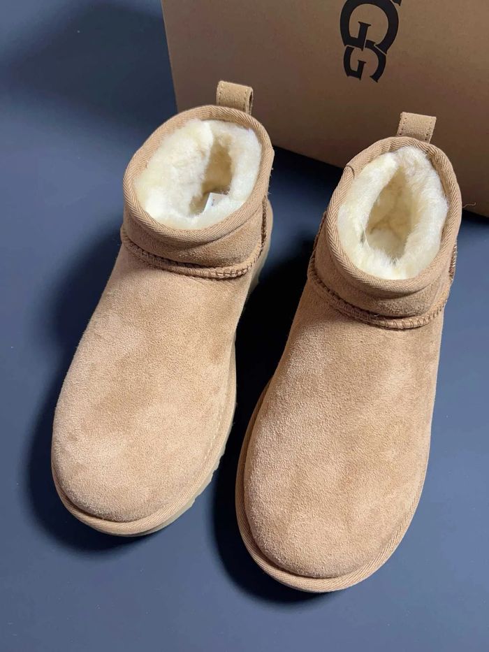 UGG Ultra Mini 40 - photo numéro 2