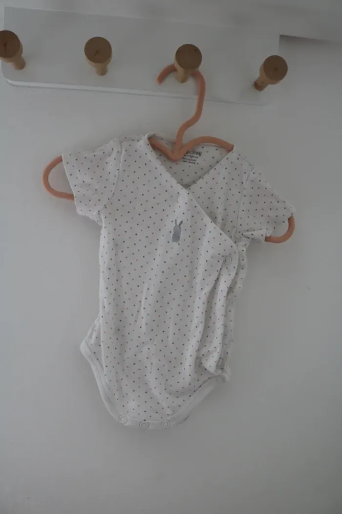 Lot bodies été Obaïbi 3 mois - photo numéro 6
