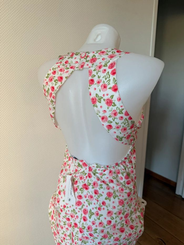 Robe dos nue neuve taille S yeanzijun - photo numéro 4