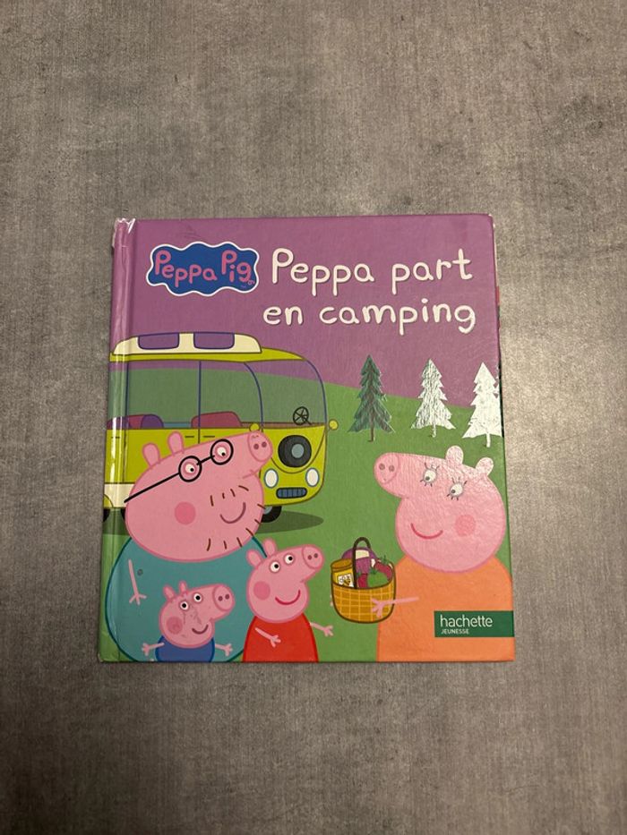 Livre Peppa Pig, Peppa part en camping