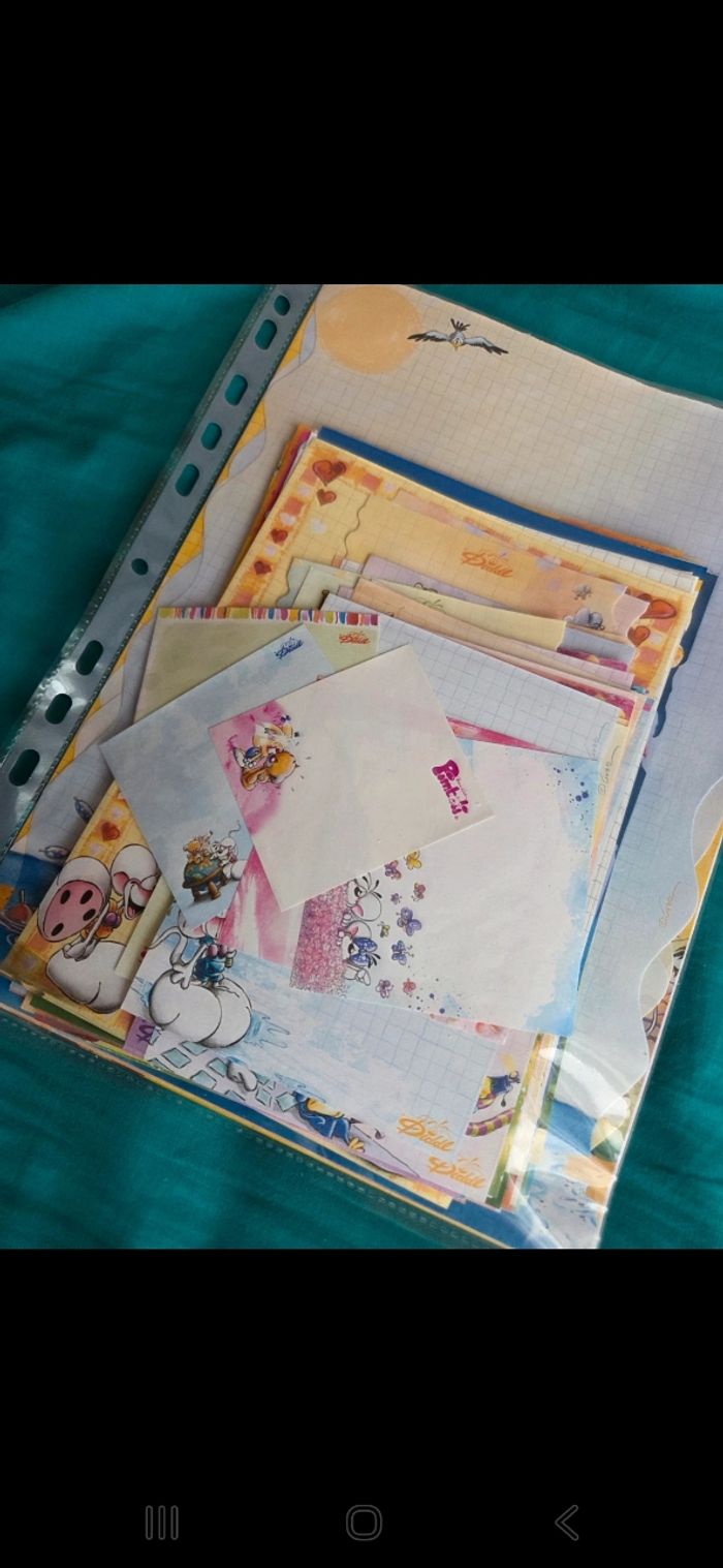 Lot de 40 feuilles diddl