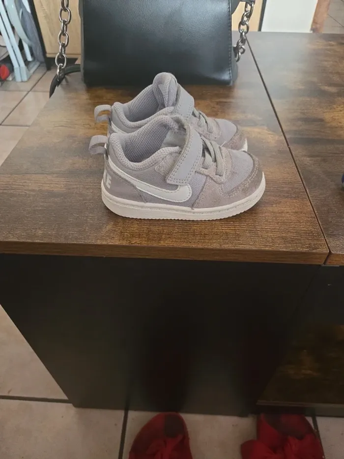Chaussure nike - photo numéro 3