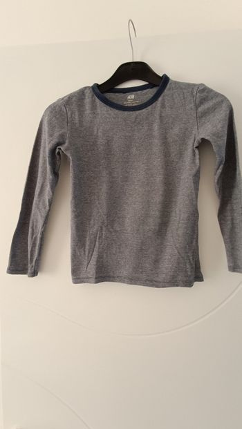 2 t-shirts 6 ans