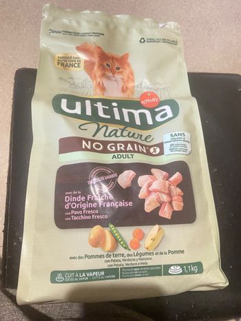 Croquette chat adulte cuit à la vapeur