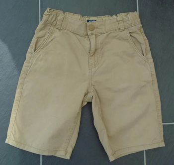 Joli bermuda marron clair garçon 10 ans (138-143 cm)