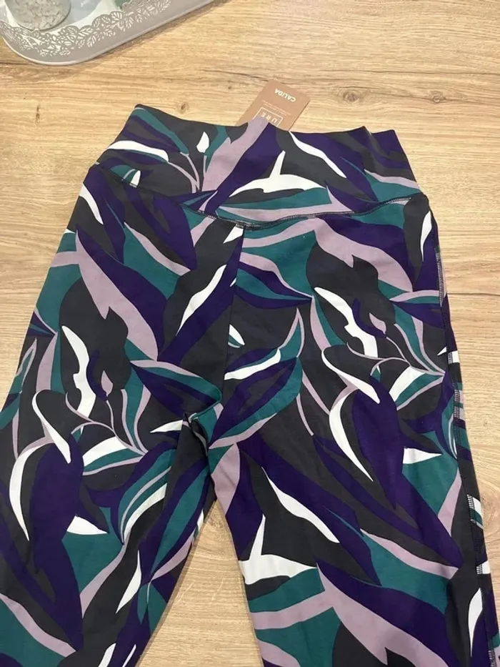 Legging sport Calida taille M neuf avec étiquette Prix neuf 99,95€ - photo numéro 6