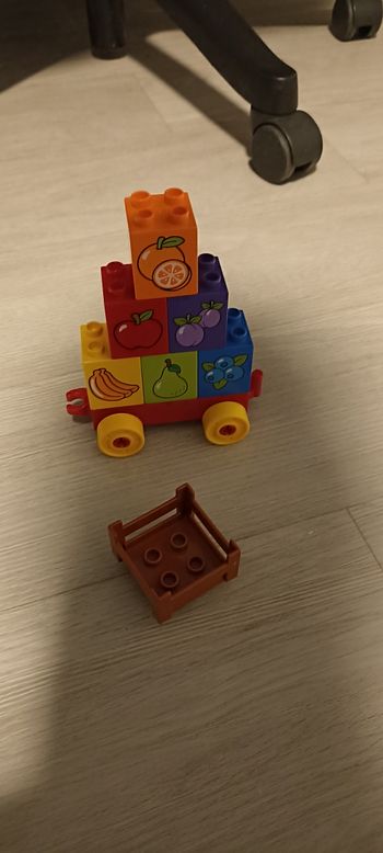 Lego Duplo train des fruits