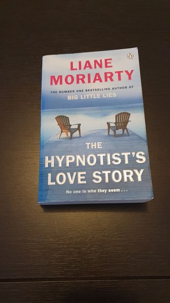 The hypnotist's love story