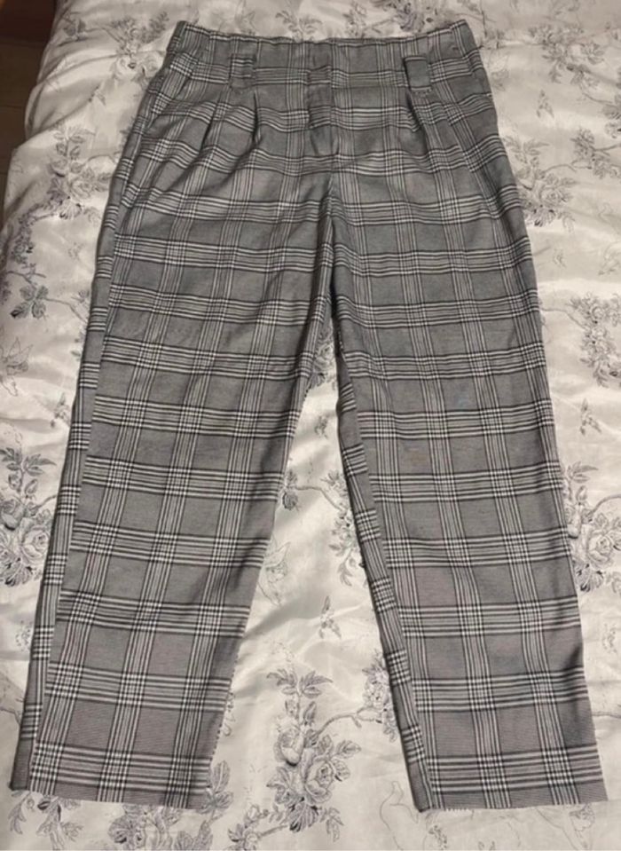 Pantalon à pinces droit, motif écossais noir