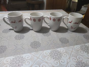4 tasses flocons et cerfs