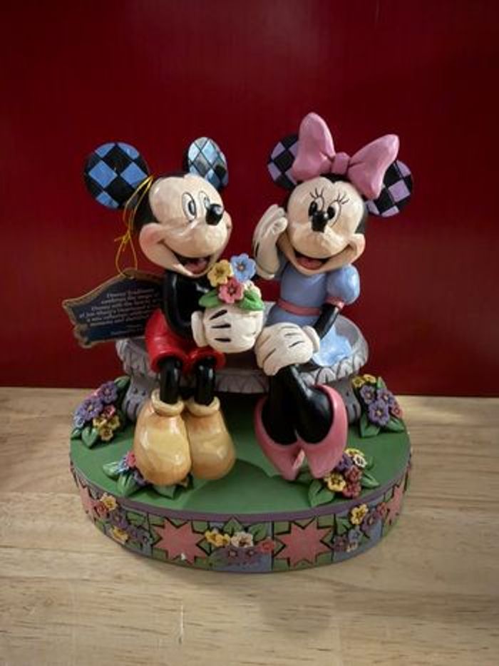 mickey et minnie Une romance florissante mickey et minnie