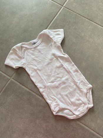 Body manches courtes Petit Bateau 18 mois