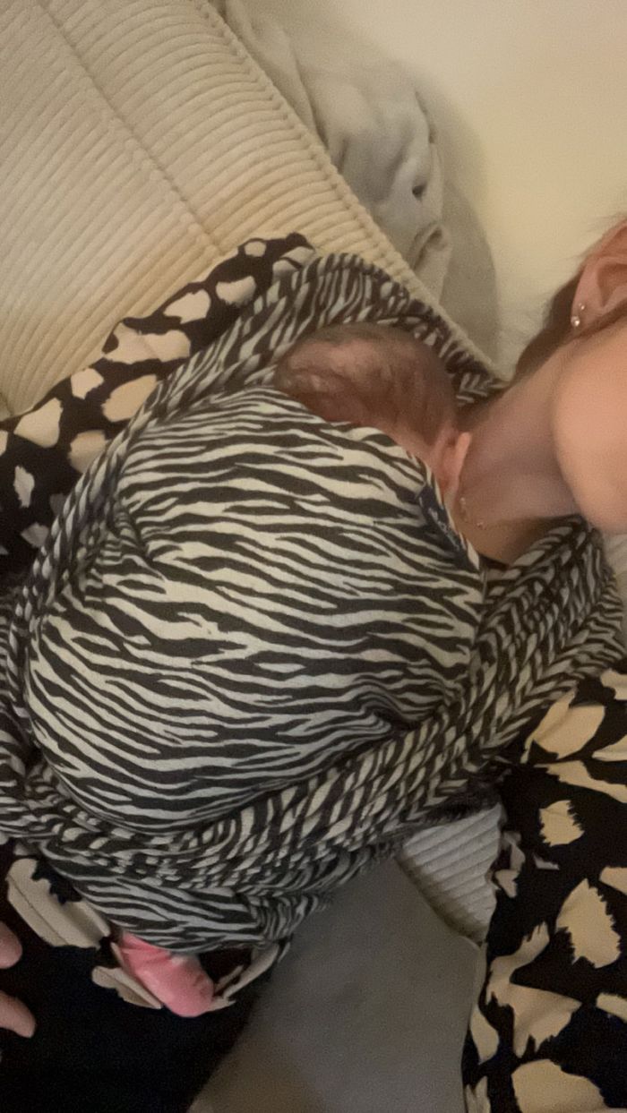 Écharpe de portage bébé - photo numéro 4