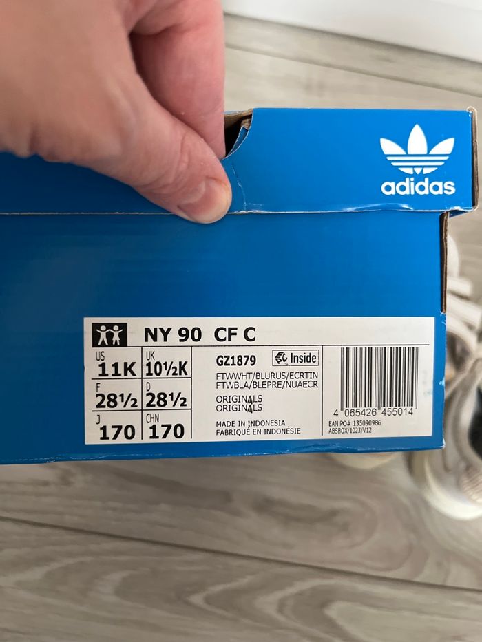 Basket Adidas enfant - photo numéro 4