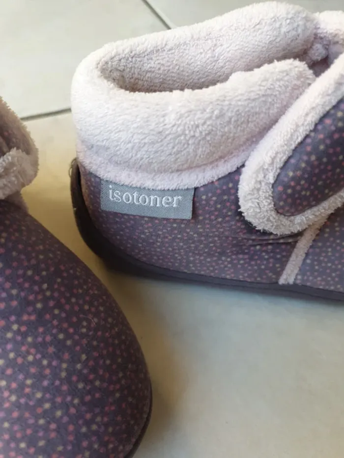 Chaussons isotoner 25 - photo numéro 2