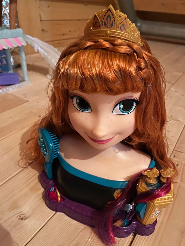 Tête à coiffer Anna