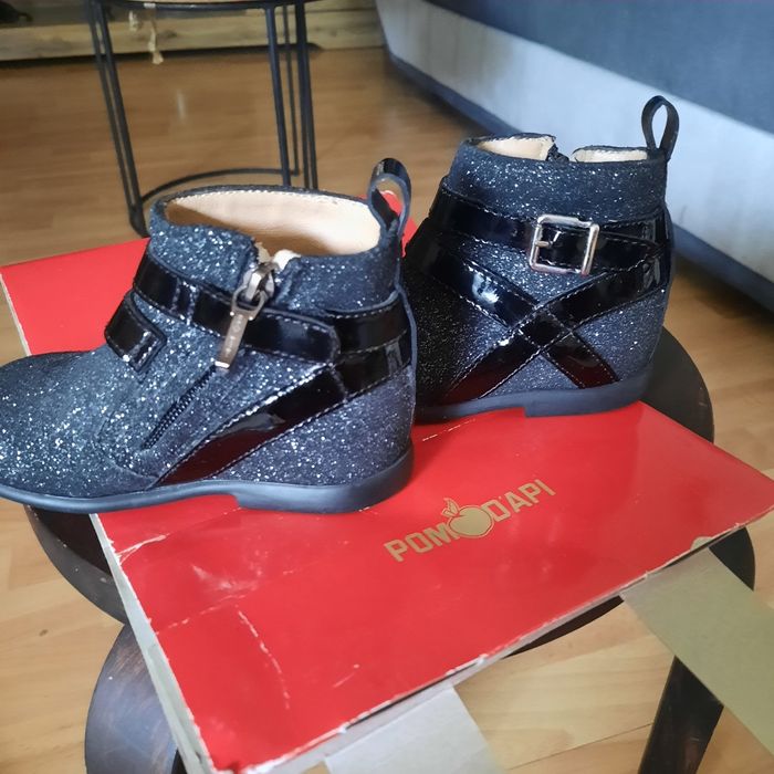 Bottines fille "pom api" taille 20 - photo numéro 2