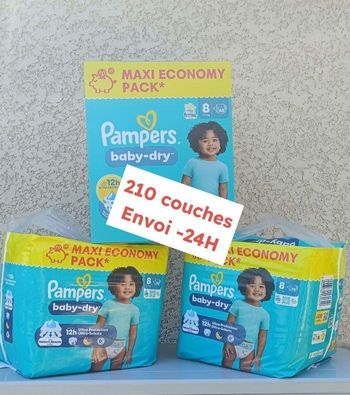 Couches Pampers taille 8 baby Dry+17kg lot de 3 paquets