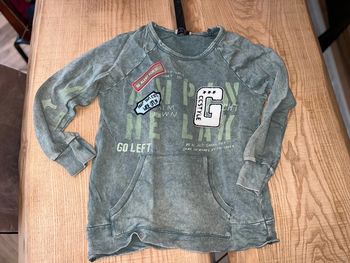 Pull sweat Zara hiver kaki loose 8 ans garçon