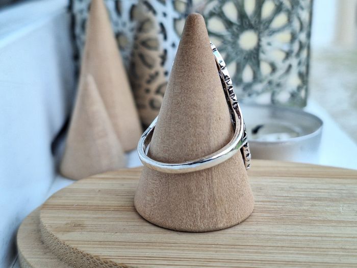 Bague Argentée Ajouré, avec un design fleur Minimaliste - photo numéro 3