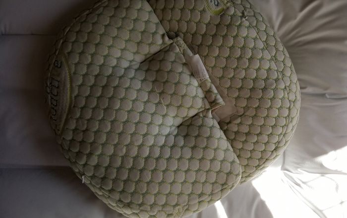Coussin de grossesse - photo numéro 2