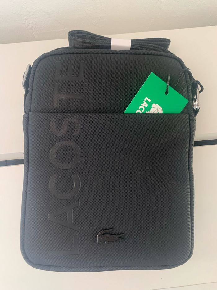 Sacoche bandoulière Lacoste