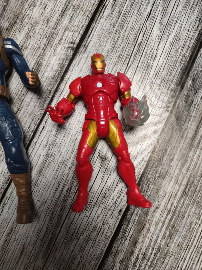 Lot 2 figurines Marvel électroniques - photo numéro 3