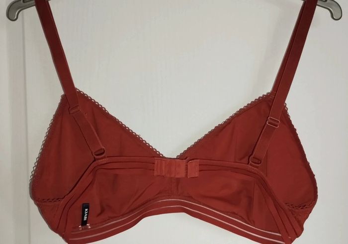 Soutien-gorge sans armatures - photo numéro 2