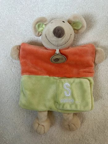 Doudou marionnette souris babynat