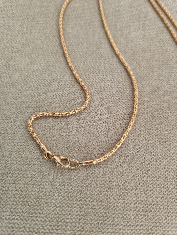 Collier long doré avec 2 anneaux liés - photo numéro 10
