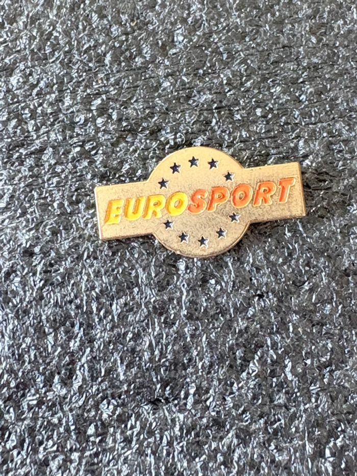Pin’s Eurosport