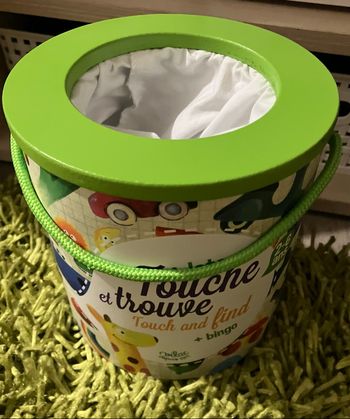 Jeu touche et trouve vilac