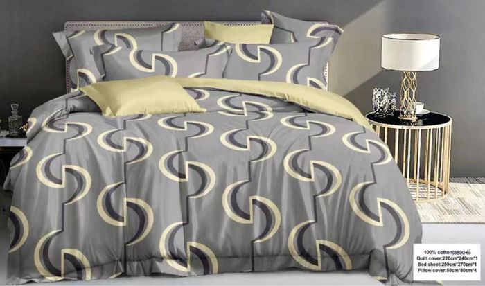 Draps de lit neuf à 45€ draps plat housse de couette plus 4 taies d’oreiller