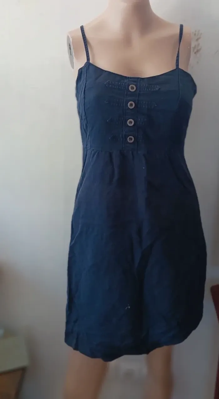 Robe taille 38/ m cache cache - photo numéro 2
