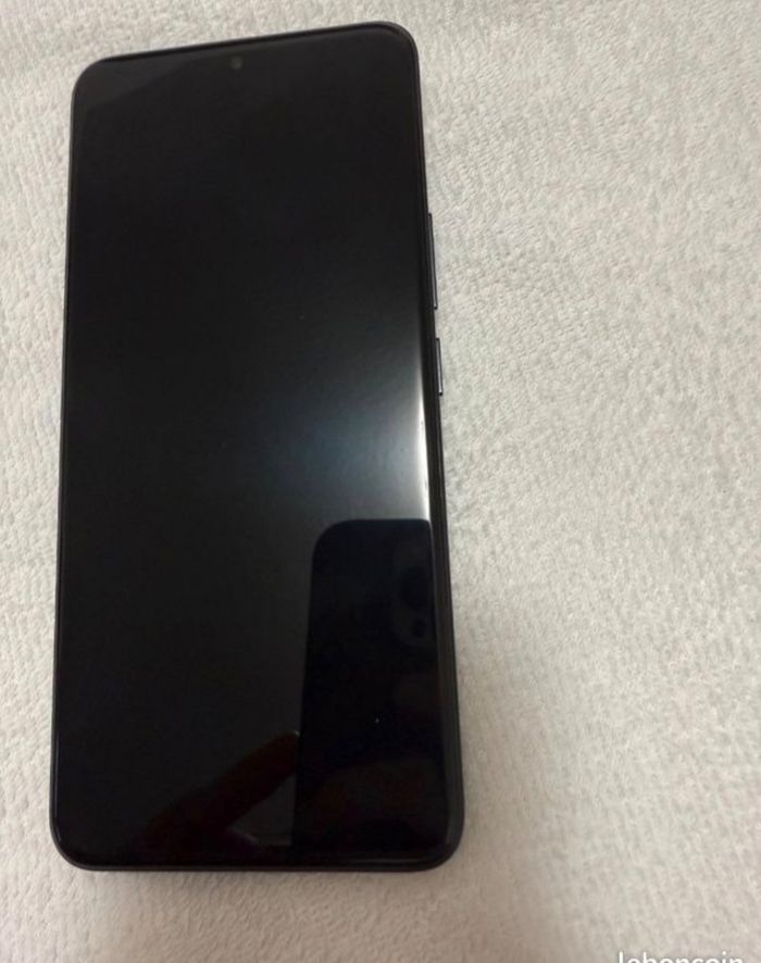 Honor 200 pro état neuf a vendre ou échange - photo numéro 5